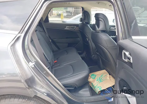 2024 Kia Sportage Ex from USA, damaged, VIN KNDPV3DF4R7293860